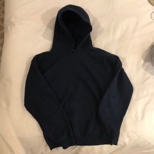 Plain Navy Gildan Sweatshirt